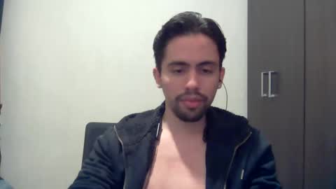 alejo_shy online show from December 27, 4:58 am