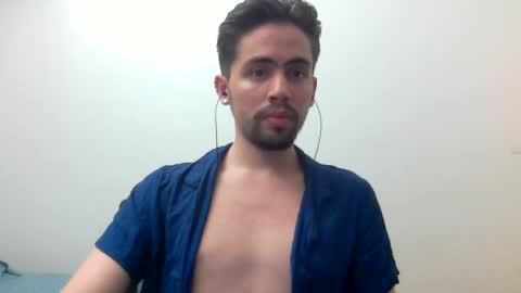 alejo_shy online show from January 7, 2:53 am