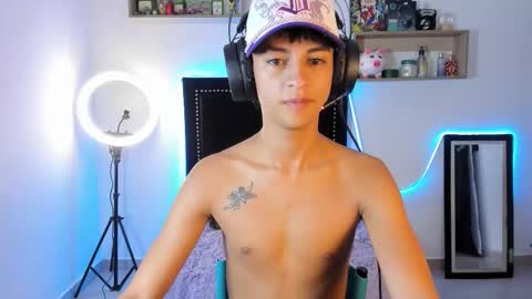 alejo online show from November 29, 5:15 am