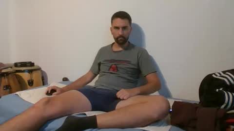 alekessler online show from April 27, 8:06 pm