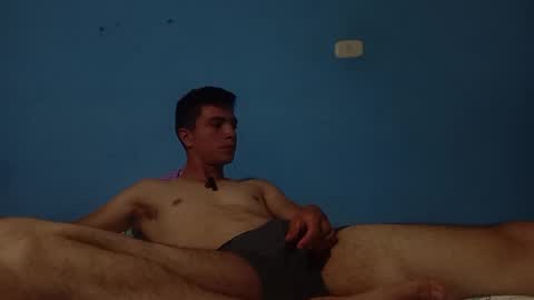 Alejandro online show from December 15, 3:35 am