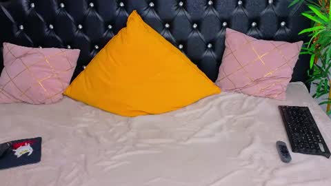 alesha_arabian_ online show from July 25, 2:20 am