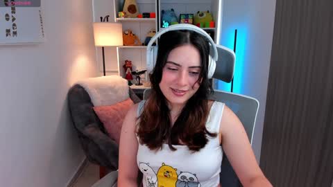 alesia_bianco online show from February 3, 10:00 pm