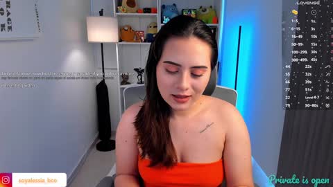 alesia_bianco online show from December 4, 8:56 pm