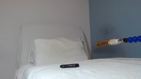 alesioale online show from November 1, 11:31 am