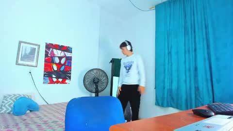 Alessandro Dybala online show from April 21, 11:39 am