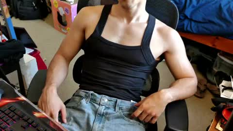 alessandro_fantasia online show from April 4, 8:05 pm