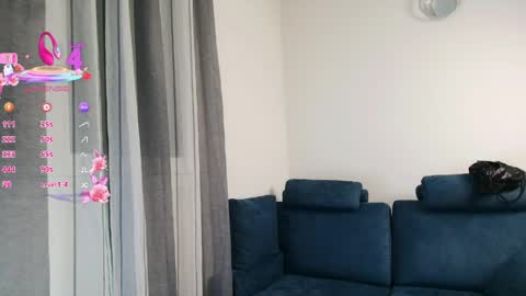alessia_bloom_ online show from April 29, 7:29 pm