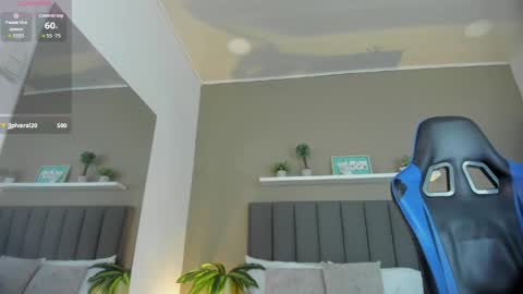 A L E S S I A online show from March 31, 10:43 pm