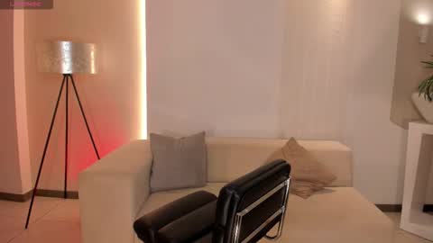 Alessia  online show from November 13, 7:49 pm