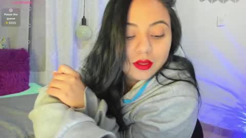 Snapshot of aleteacher chatting on October 13, 6:04 am Alejandra online show from October 13, 6:04 am