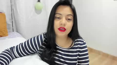 Snapshot of aleteacher chatting on February 11, 2:35 am Alejandra online show from February 11, 2:35 am