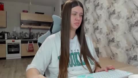 Aletta Oushen online show from November 22, 3:21 pm