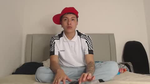 Owen online show from February 11, 2:37 am