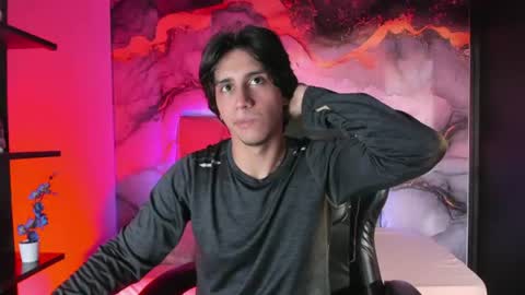 alex online show from July 21, 12:40 pm