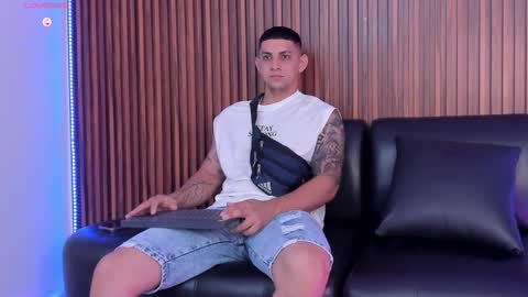 alex online show from January 17, 12:58 pm