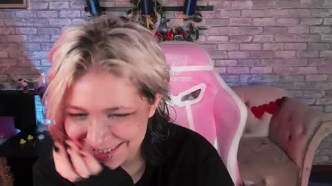 alex_howell online show from February 22, 6:06 am