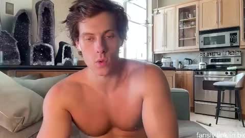 Alex Stone online show from July 25, 9:24 pm