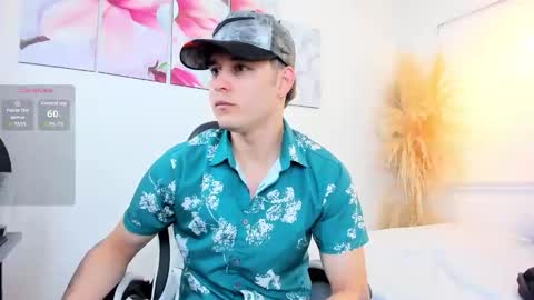 Alex  online show from May 19, 1:56 am