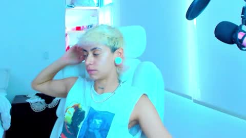 Residente0xxx online show from November 24, 6:17 pm