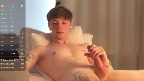 alex_schafer online show from June 13, 6:46 am
