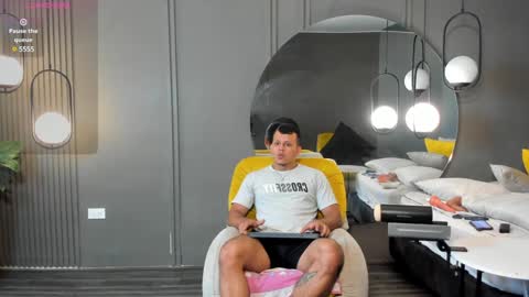 Alex Towers online show from January 9, 7:29 pm