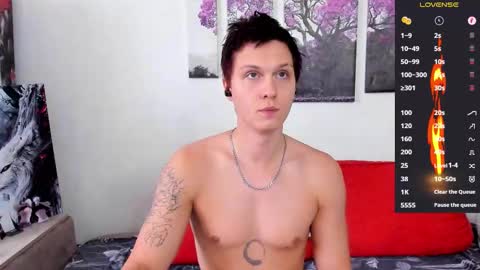 Snapshot of alex_wandhot chatting on October 1, 7:40 am Alex WandHot online show from October 1, 7:40 am