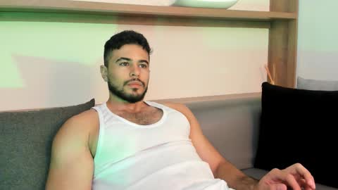 alex_wolf05 online show from March 17, 6:24 pm