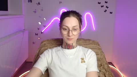 Alexa online show from April 22, 11:39 am