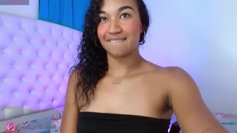 Snapshot of alexa_priincess chatting on September 14, 11:28 pm online show from September 14, 11:28 pm