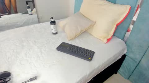 alexaa_small online show from March 10, 11:34 am