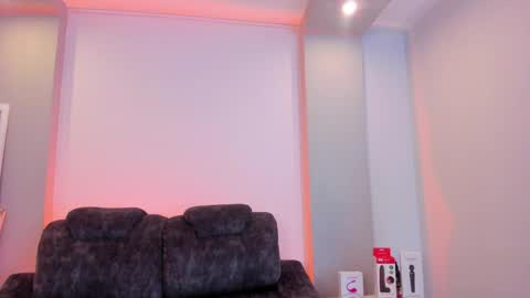 alexaa_swan online show from April 9, 6:19 am