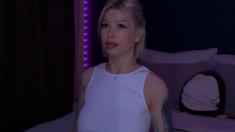 Alexa Mason online show from June 6, 1:55 am