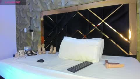 alexamoon 1  online show from March 4, 3:44 am