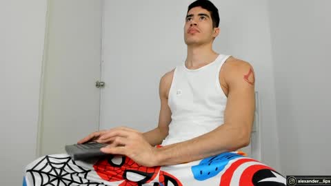 alexander__lips online show from May 23, 9:11 pm