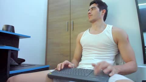alexander__lips online show from January 6, 8:07 pm