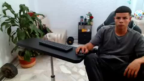 Alexander online show from July 6, 9:17 pm