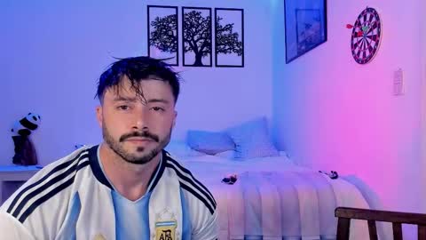 Alexander Jaz online show from October 12, 9:49 pm