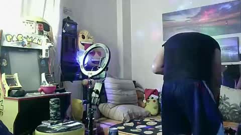 Alexander online show from January 2, 9:39 pm