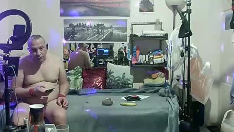 Alexander online show from December 2, 3:08 am