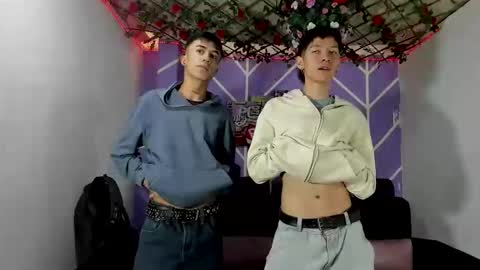 chicos hot online show from February 3, 1:26 pm