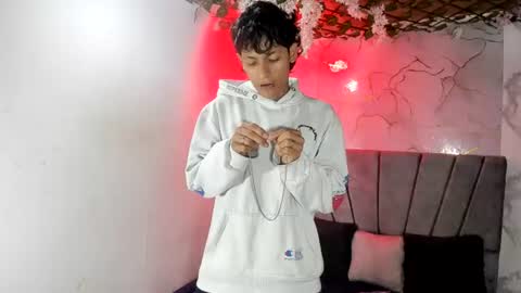 chicos hot online show from July 30, 1:12 pm