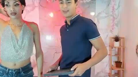 chicos hot online show from July 3, 11:42 pm
