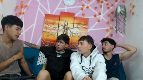 Snapshot of alexandluke1 chatting on October 12, 1:59 pm chicos hot online show from October 12, 1:59 pm