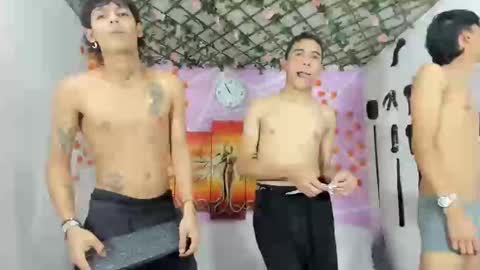 Snapshot of alexandluke1 chatting on February 21, 3:56 am chicos hot online show from February 21, 3:56 am