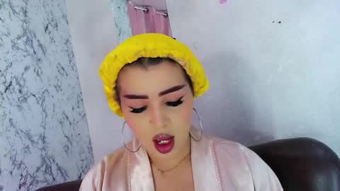  Alexandra Spellman  online show from February 4, 10:10 am