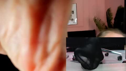 Alexandra online show from June 5, 2:44 pm