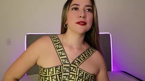 alexandraa_gomez online show from March 18, 2:06 am