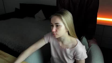 Alex online show from February 4, 9:02 am