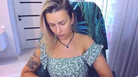 Alexia online show from July 3, 12:21 pm